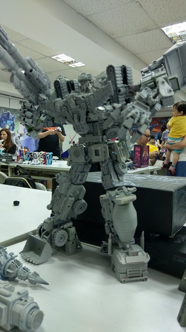 Photos From Taipei Transformers Con   Want To See Combiner Wars & Unite Warriors Computron Side By Side Or MP Delta Magnus  (24 of 35)